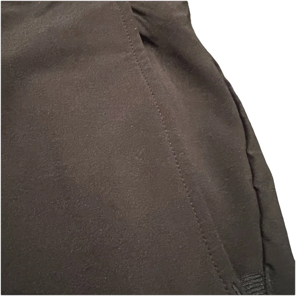 Izod Golf Men's Size‎ 40 Black Shorts Dress Lightweight 6 Pockets